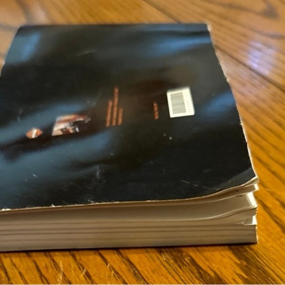 2001 Harley Davidson, DYNA model owners manual - Picture 5 of 7